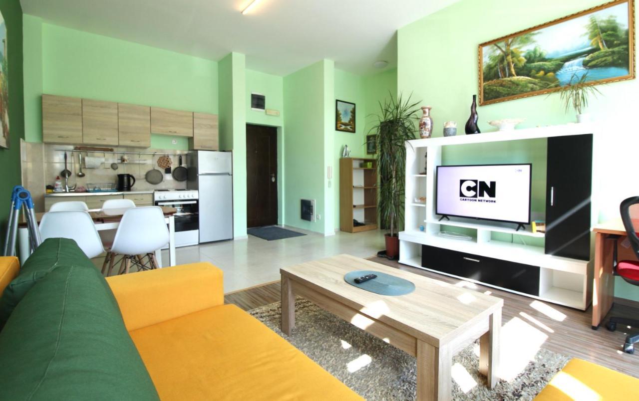 Albatros Apartments Bar Bagian luar foto
